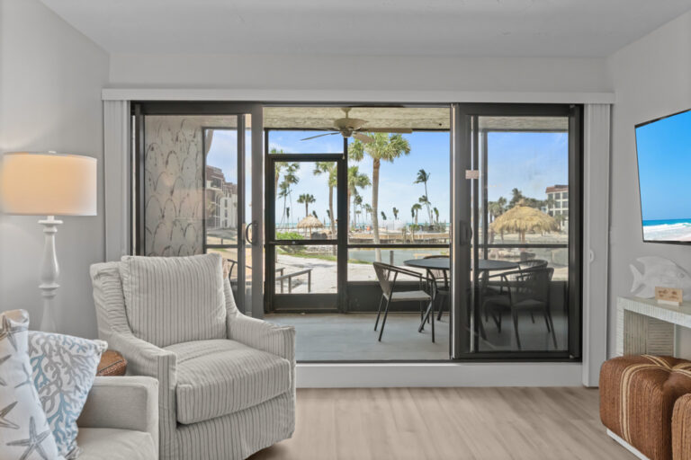 Pointe Santo C1 - image - Living Room