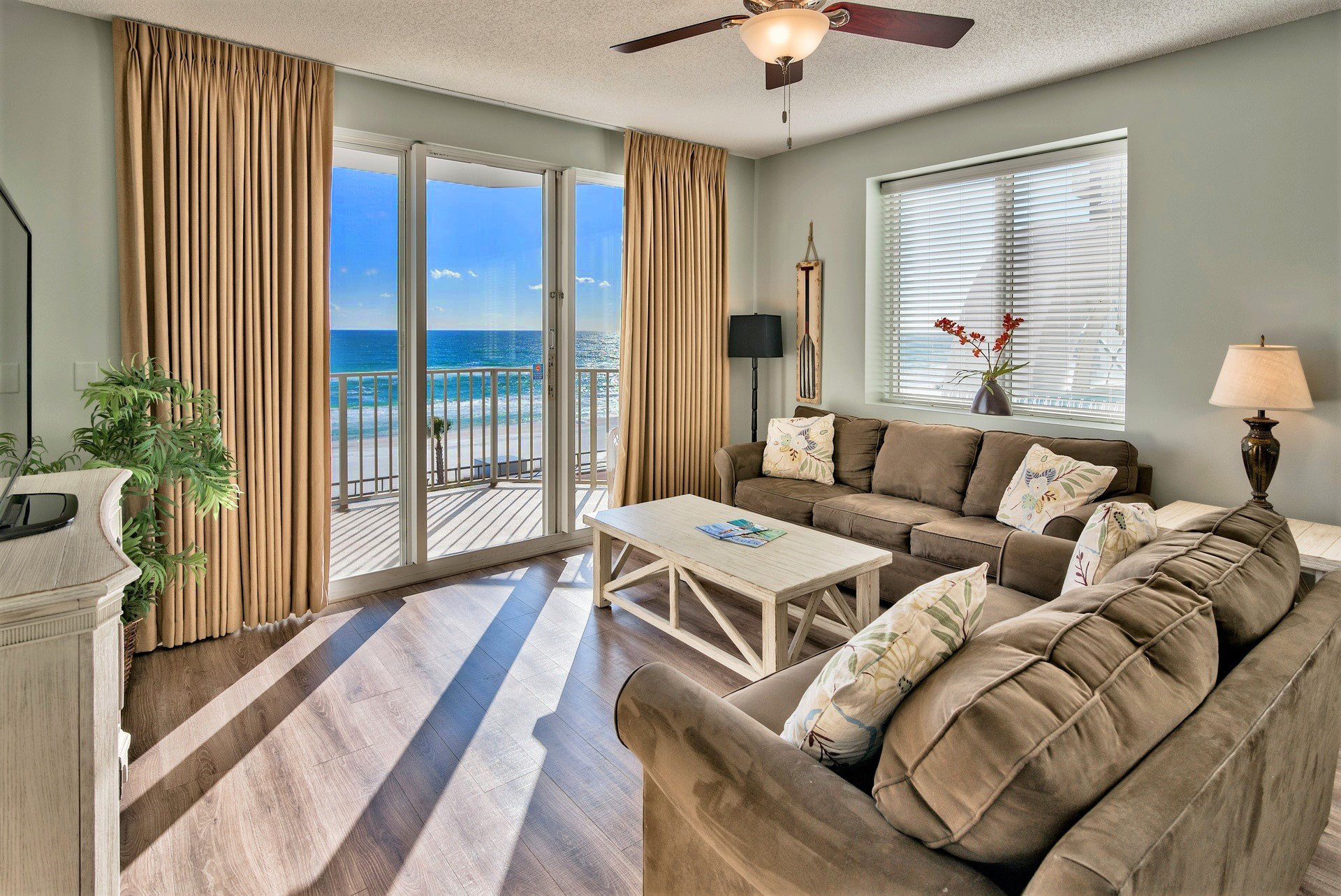 Majestic Sun A414 - image -