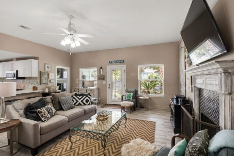 Sunset Palms - image -