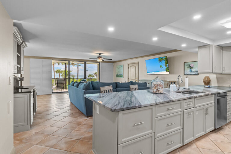 Poinciana 2B - image -