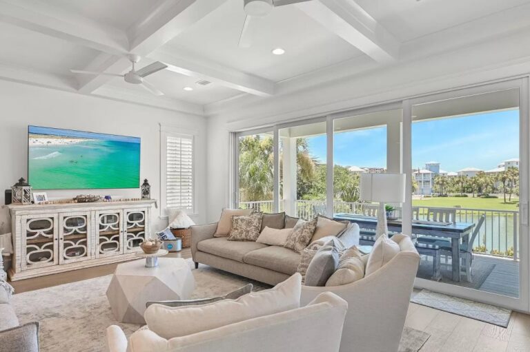 E Scape Away - image -